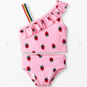 NWT: Hanna Andersson One Shoulder Ruffle Tankini Set, Strawberry Print